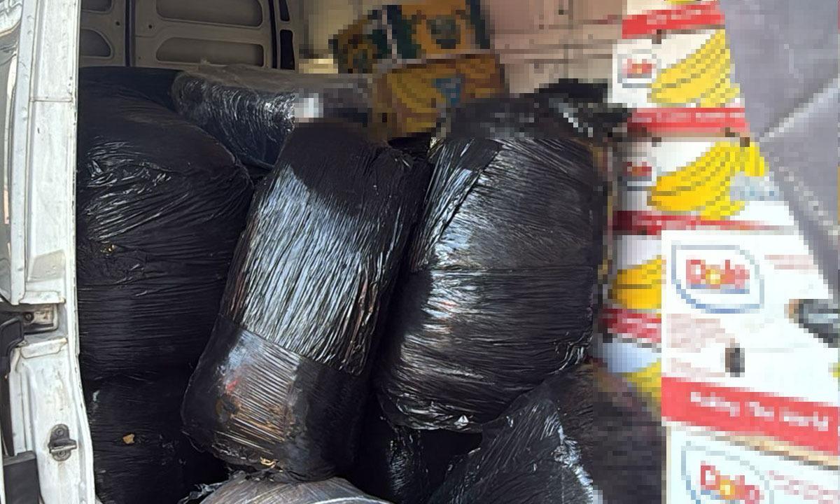 Articole de contrabandă descoperite de polițiștii giurgiuveni