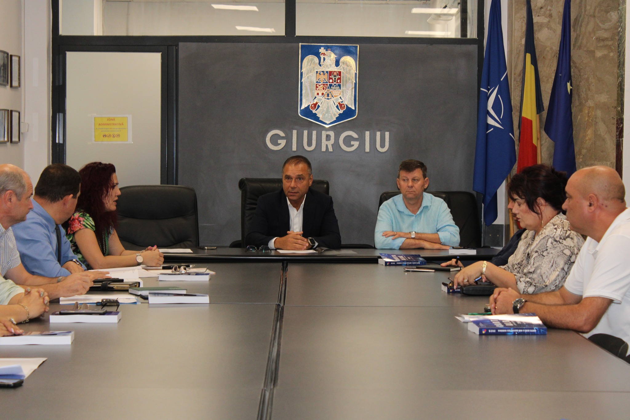 Prevenirea săvârșirii de contravenții în domeniul sănătății publice, siguranței alimentelor, protecției consumatorului și securității în muncă – o prioritate constantă pentru autoritățile giurgiuvene