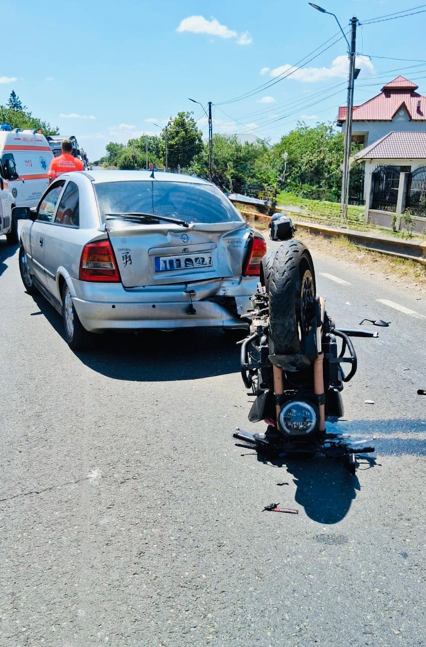 Motociclist preluat de elicopterul SMURD la Ghimpați
