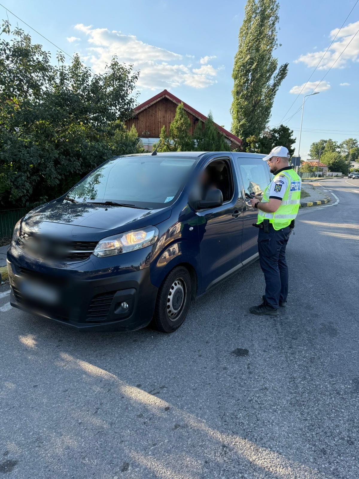 ACȚIUNI RUTIERE PE LINIA TRANSPORTULUI DE MARFĂ ȘI PERSOANE