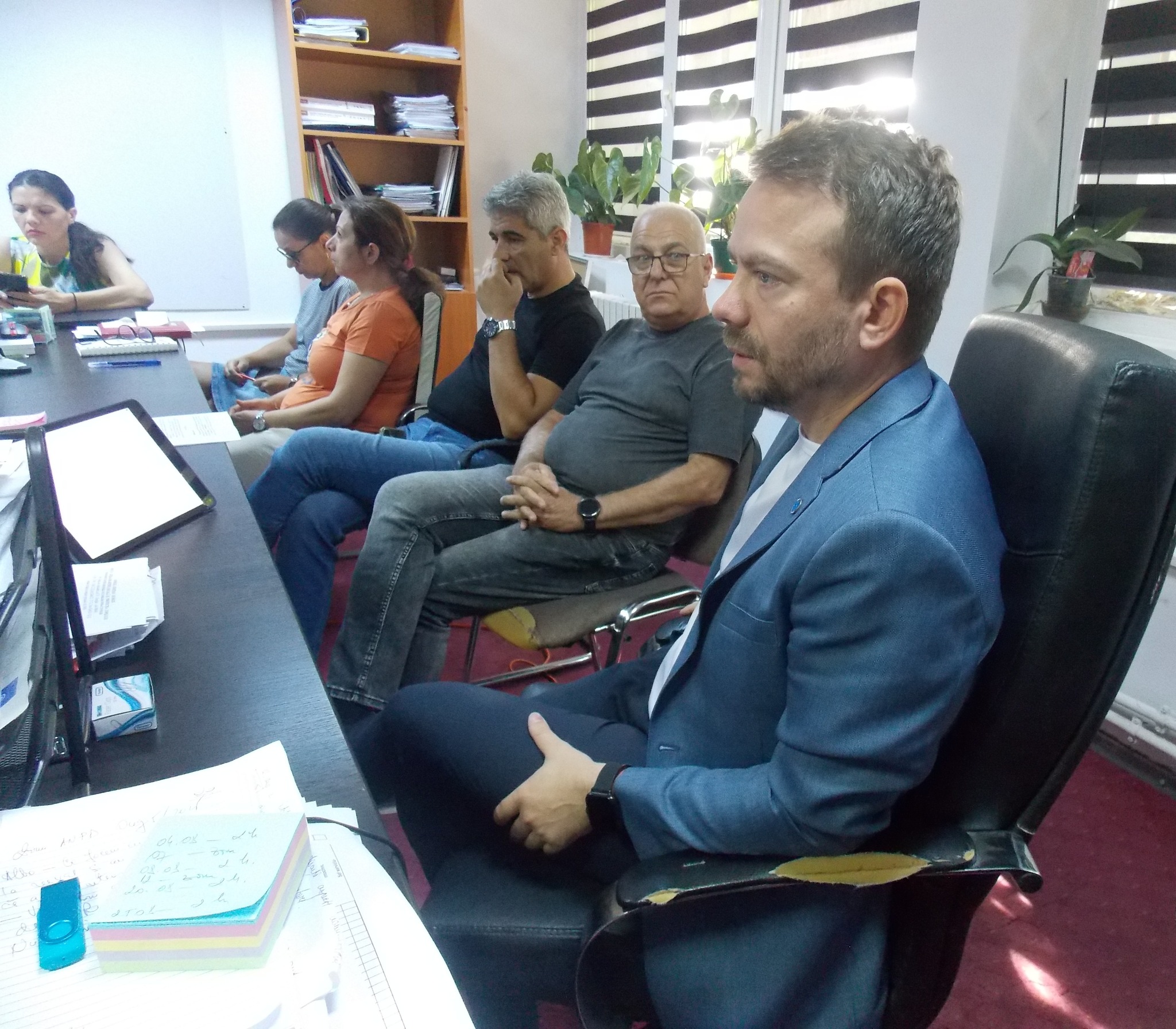 Întâlnire de lucru la sediul D.G.A.S.P.C. Giurgiu – Discuții privind noua organigramă a instituției