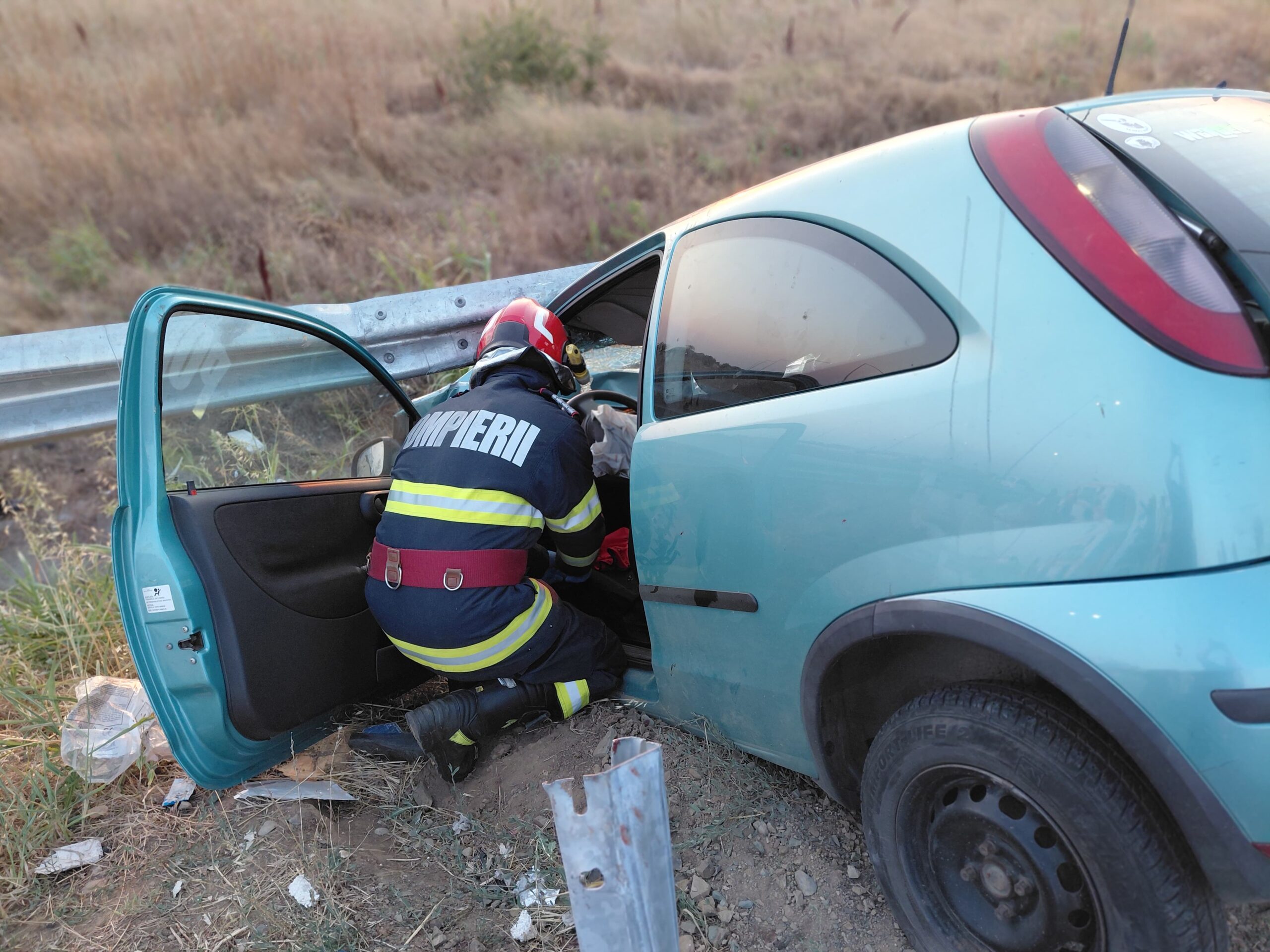 Doi copii au fost răniți în această seară în urma unui accident rutier ce s-a produs pe DN6