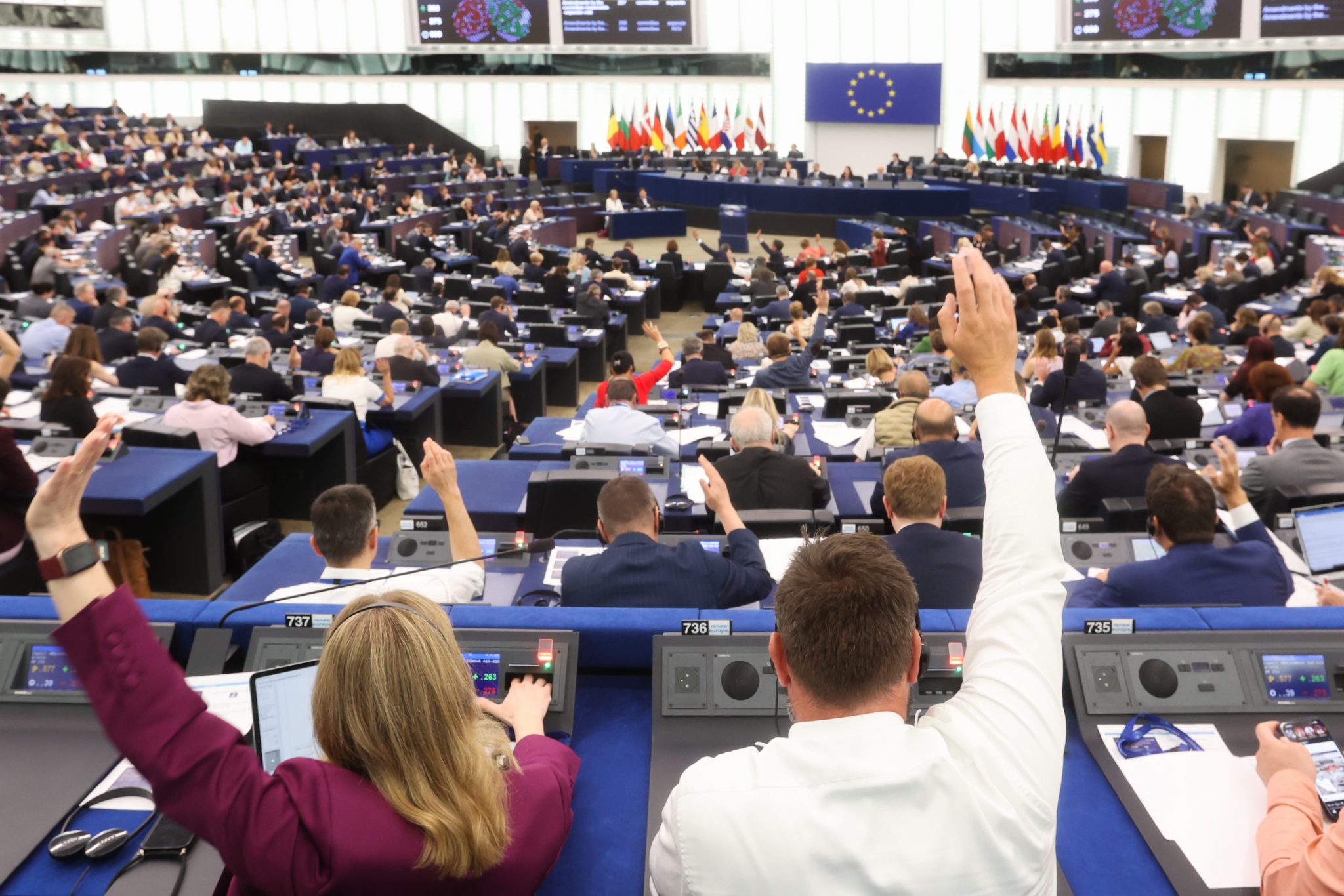 Parlamentul European susține un buget UE mai mare pentru 2026: mai mulți bani pentru fermieri, sănătate, educație, protecție civilă