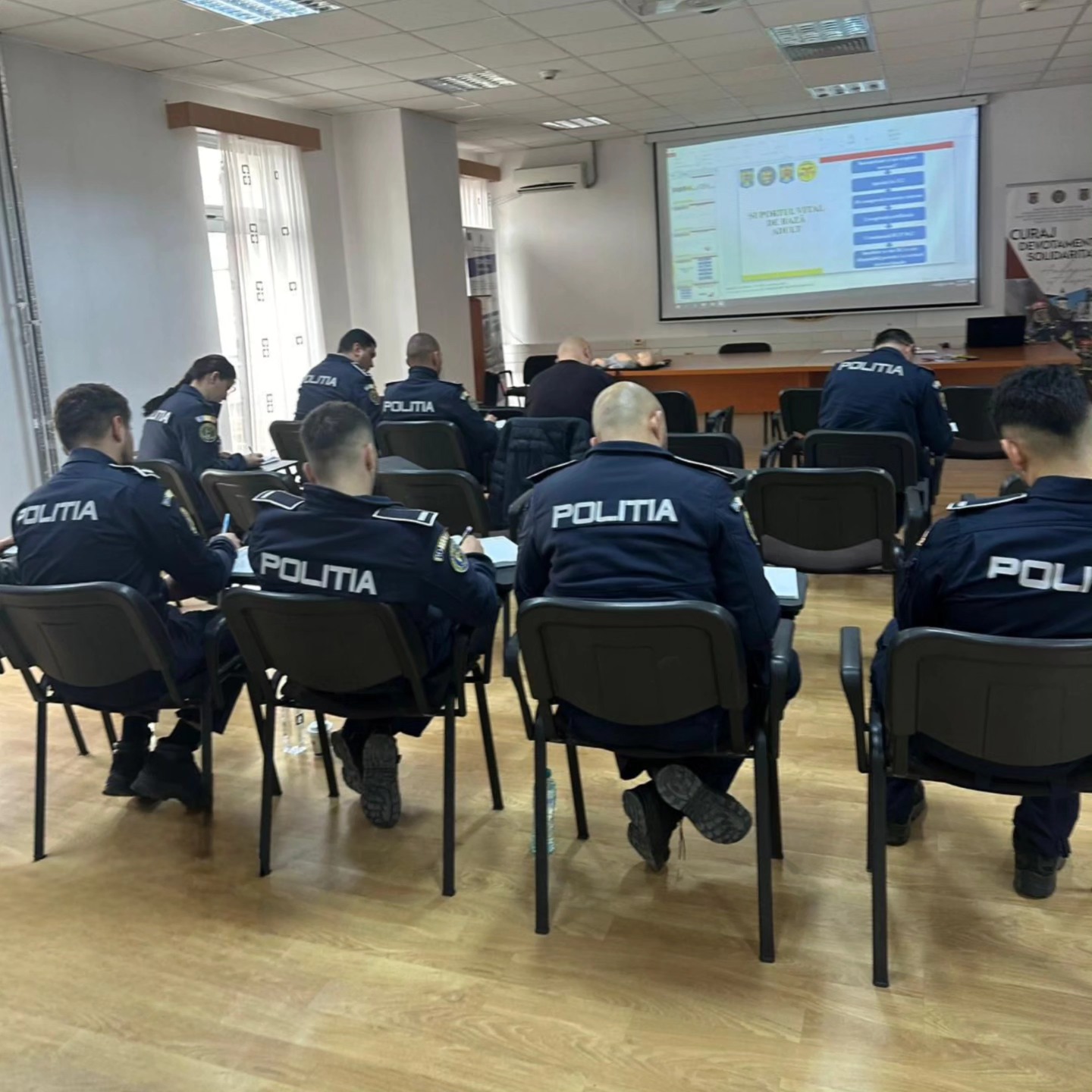 Sesiuni de instruire în domeniul acordării primului ajutor