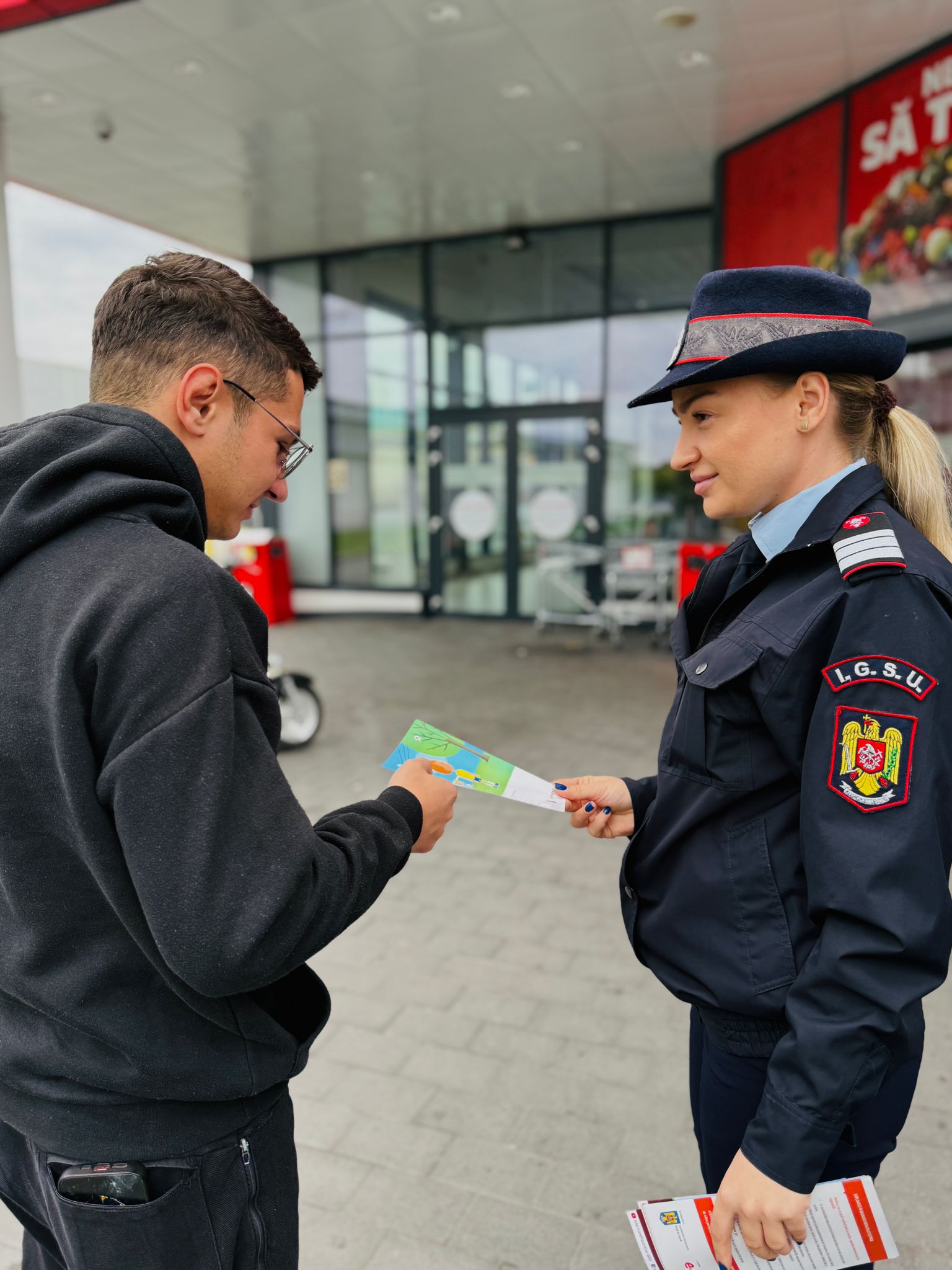 Acțiuni de informare: mai pregătiți în fața dezastrelor