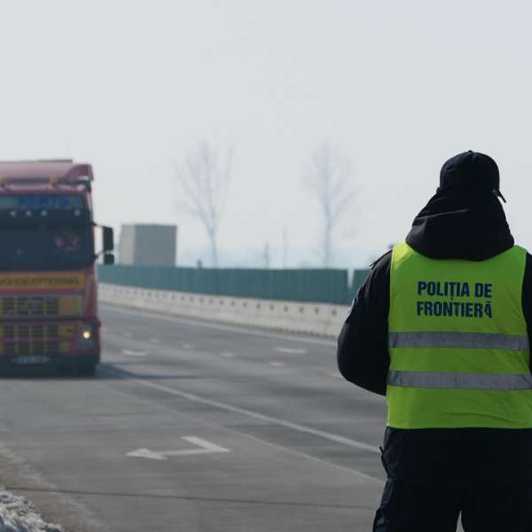 Autoritățile din Ruse informează că sunt pregătite din punct de vedere logistic pentru a interveni în caz înzăpezire a drumurilor