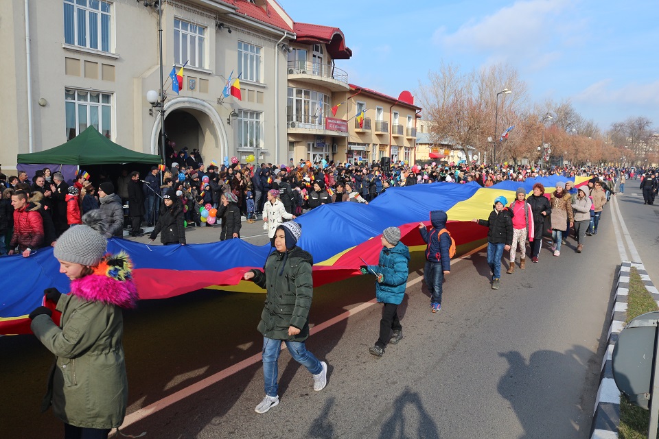 Giurgiu sărbătorește Ziua Națională cu ceremonii militare, masă populară și spectacol artistic
