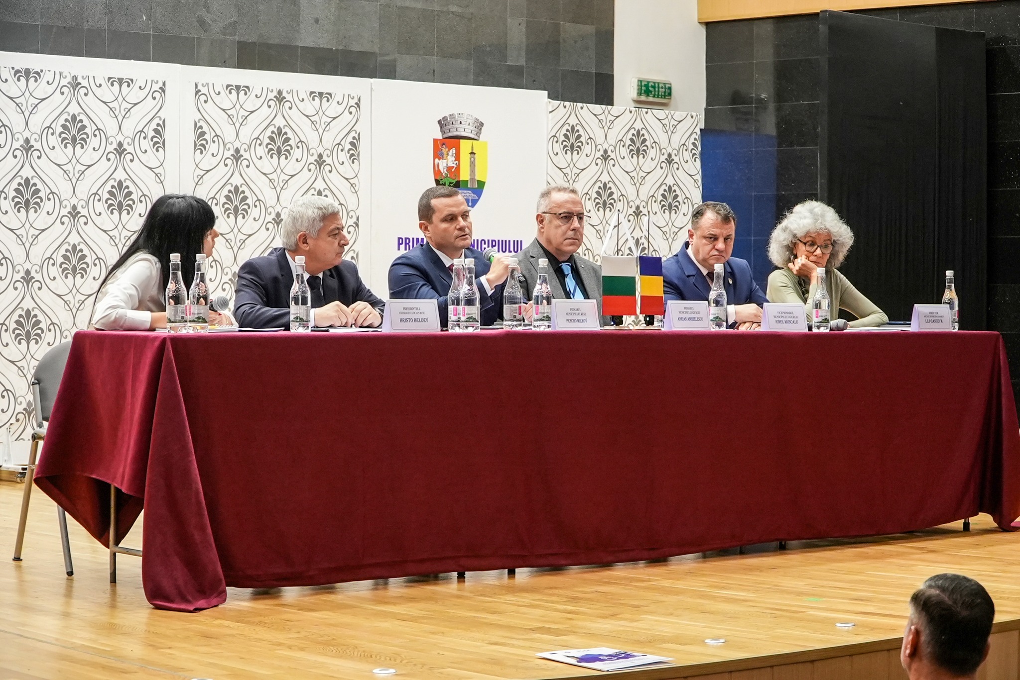 Giurgiu și Ruse își consolidează cooperarea: a treia întâlnire comună a consiliilor locale, la Ateneul „Nicolae Bălănescu”