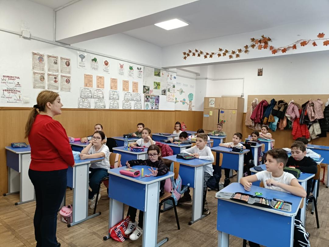 Nina Cassian pe înțelesul copiilor
