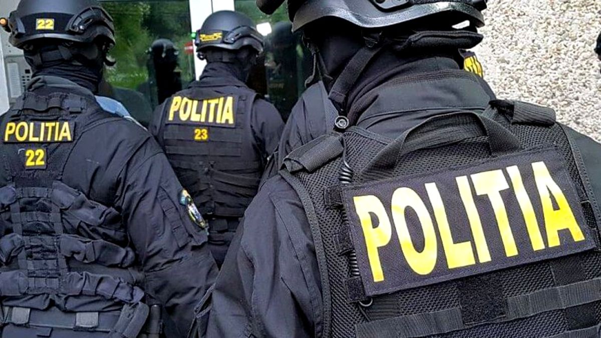 MANDATE DE PERCHEZIȚIE, PUSE ÎN APLICARE ÎNTR-UN DOSAR PENAL DE EVAZIUNE FISCALĂ