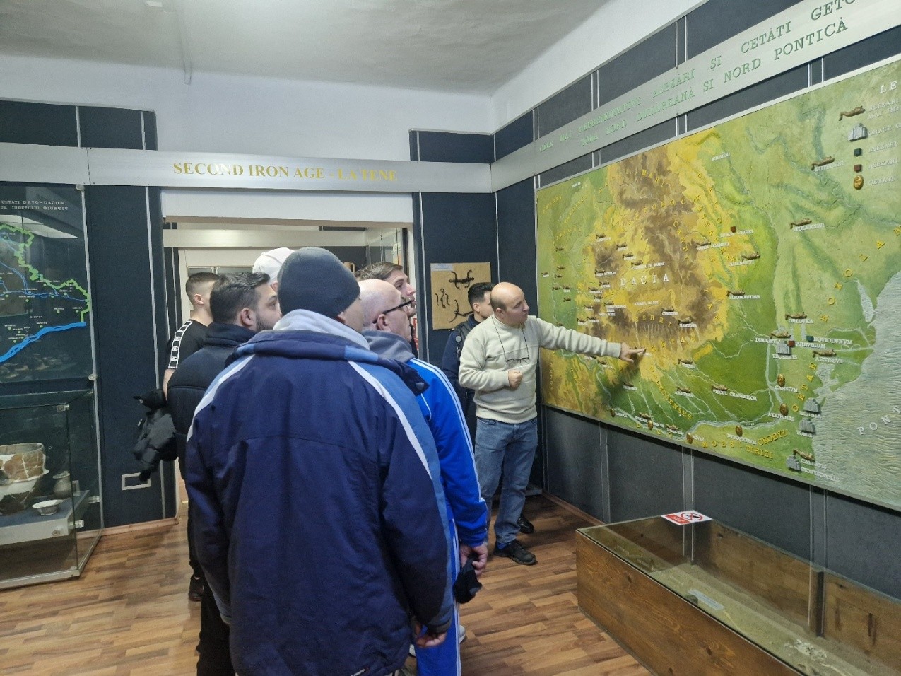 Serviciul Educație din Penitenciarul Giurgiu a organizat o vizită în comunitate la Muzeul Județean „Teohari Antonescu” din Giurgiu, activitate desfășurată pentru a marca Ziua Națională a României