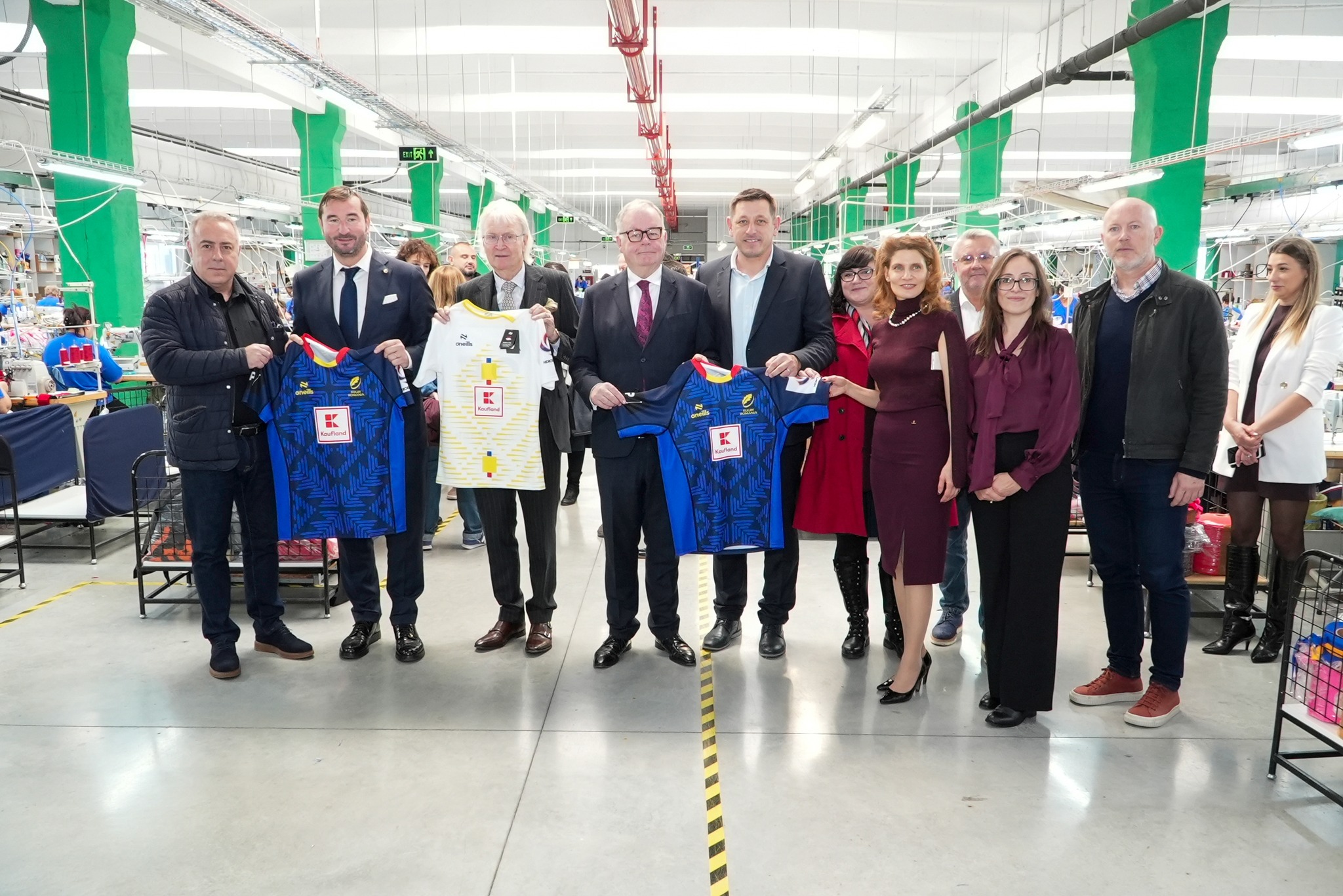 Federația Română de Rugby a semnat un nou parteneriat tehnic cu O’Neills, la fabrica din Giurgiu