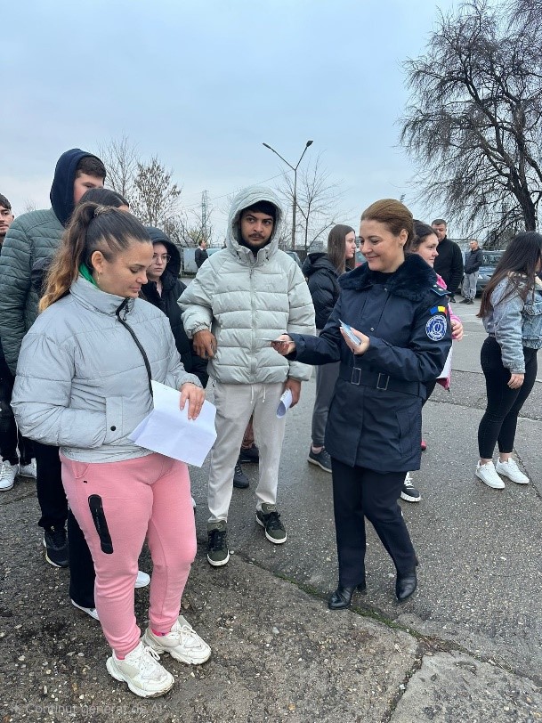 Activități dedicate informării cetățenilor cu privire la prevenirea și combaterea faptelor de corupție