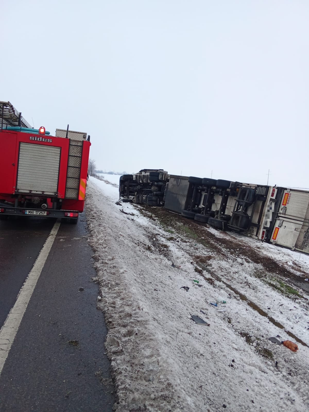 Accident rutier în această după-amiază, pe DN5 între localitățile Plopșoru și Uzunu