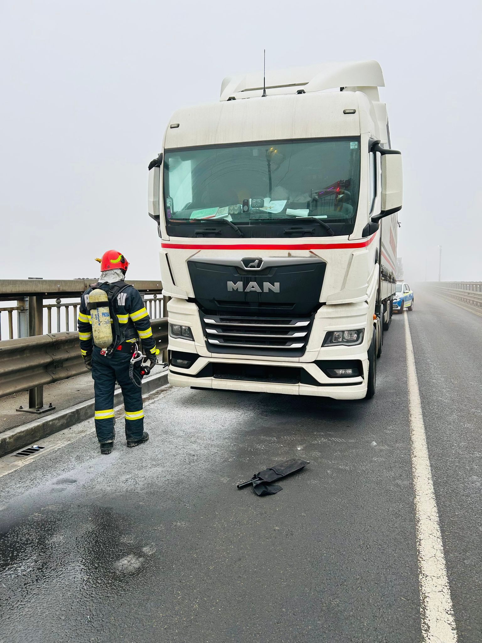 TRAFIC ÎNGREUNAT PE PODUL PRIETENIEI GIURGIU-RUSE
