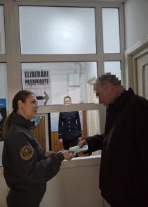 Serviciul Judetean Anticoruptie Giurgiu promovează integritatea în relația cu funcționarii MAI, de Ziua Pașaportului Românesc